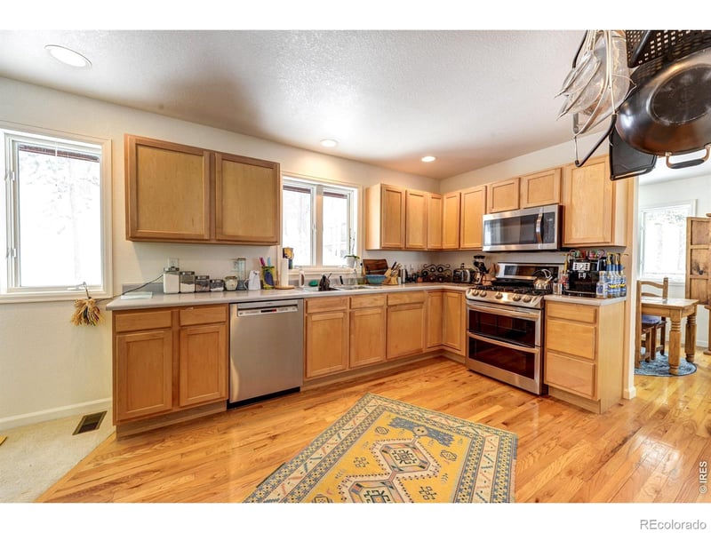 7 Ronnie Rd, Golden, CO 80403