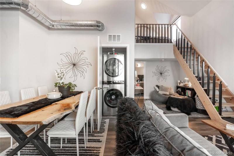 1075 Depew St, Lakewood, CO 80214