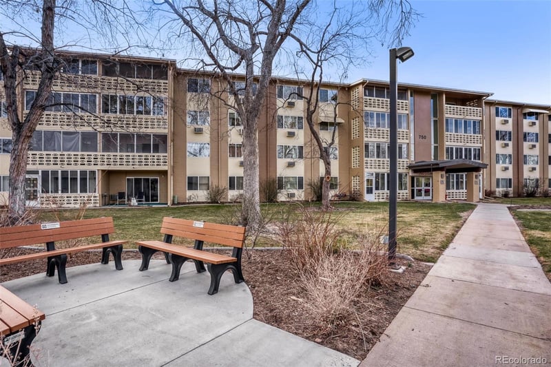 750 Clinton St #9D, Denver, CO 80247
