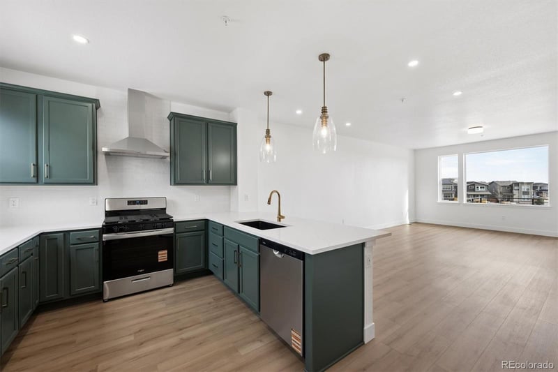 2658 68th Ave, Denver, CO 80221