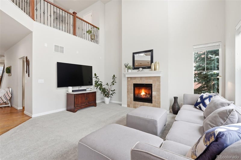 121 Ferris Ln, Erie, CO 80516