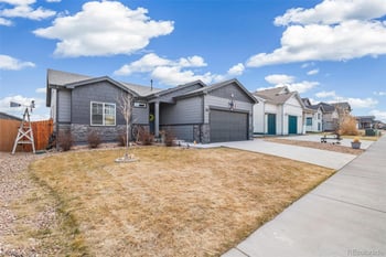 1410 Kings Crown Dr, Milliken, CO 80543