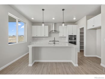 16933 Ballinger Cir, Mead, CO 80542