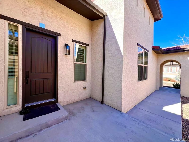 10615 Montecito Dr, Lone Tree, CO 80124