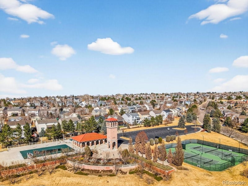 18765 Crestridge Dr, Aurora, CO 80015