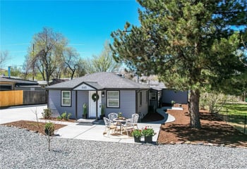 665 Juniper St, Golden, CO 80401