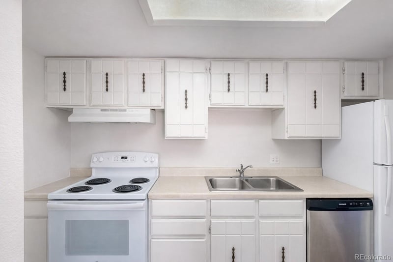 16811 16th Pl, Golden, CO 80401