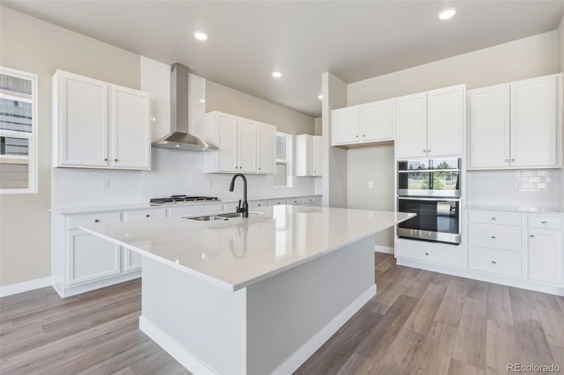 3435 Ballinger Cir, Mead, CO 80542