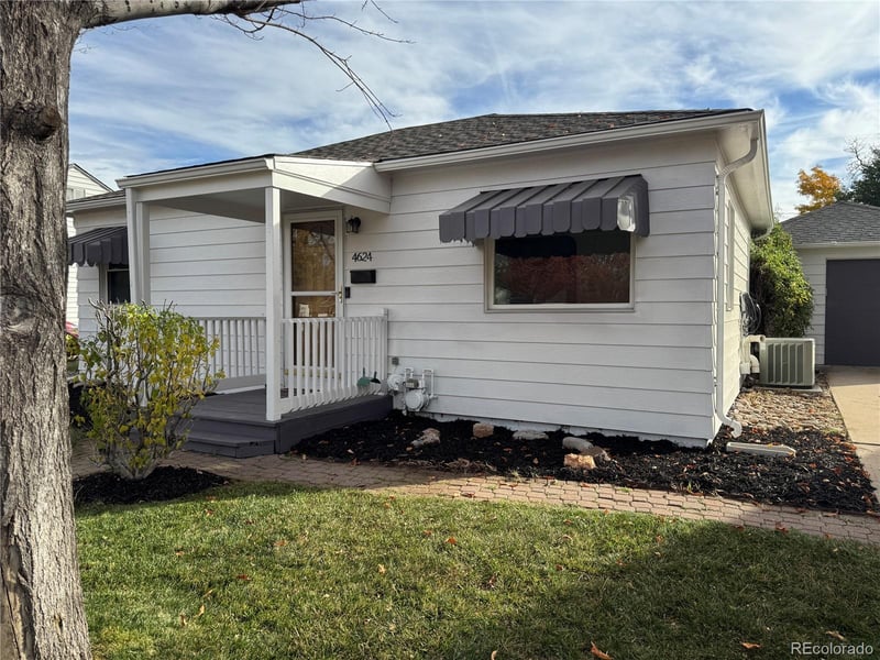 4624 Logan St, Englewood, CO 80113