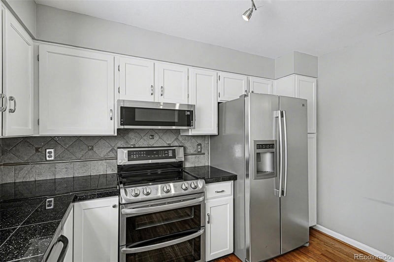 5494 Hinsdale Cir, Centennial, CO 80122