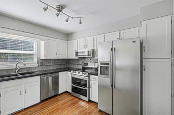 5494 Hinsdale Cir, Centennial, CO 80122