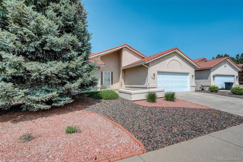 160 Las Lunas St, Castle Rock, CO 80104