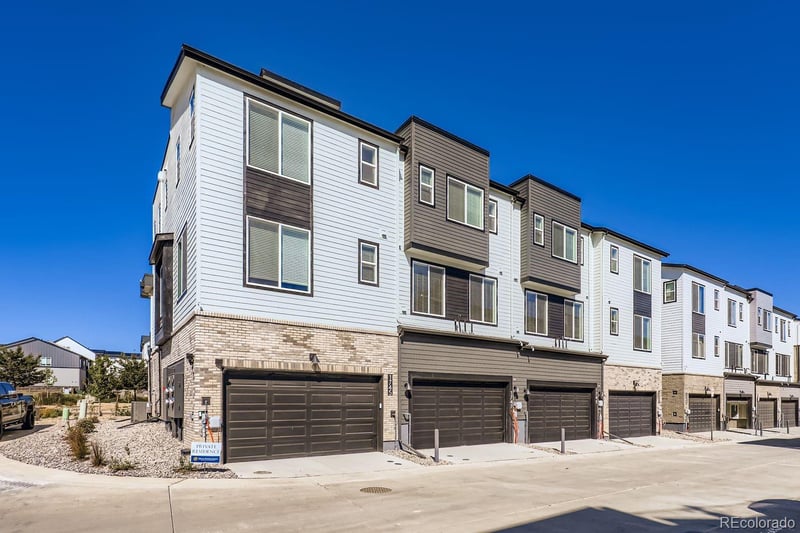 1751 Peak Loop, Broomfield, CO 80023