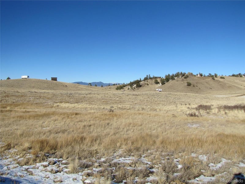 575 Falcon Rd, Hartsel, CO 80449