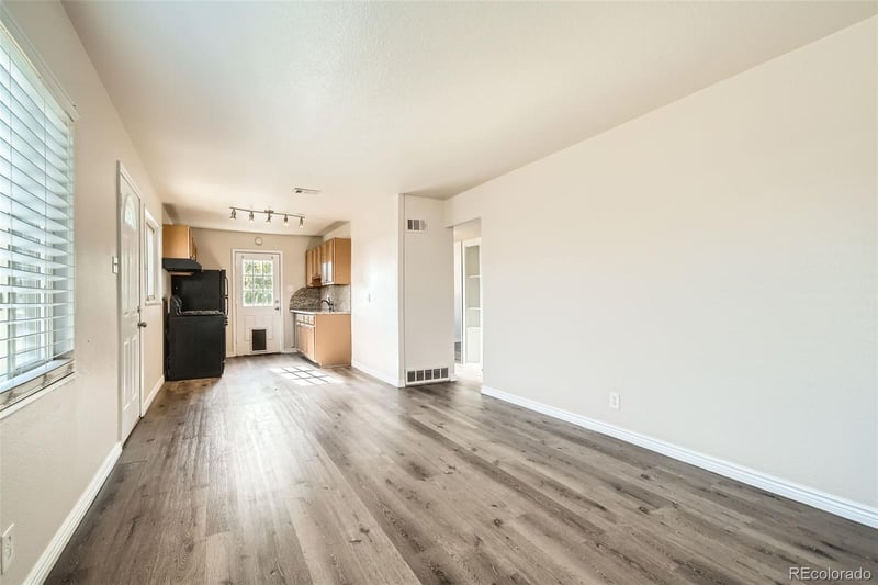 7695 Kearney Dr, Commerce City, CO 80022