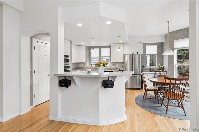 9601 E Caley Cir, Englewood, CO 80111