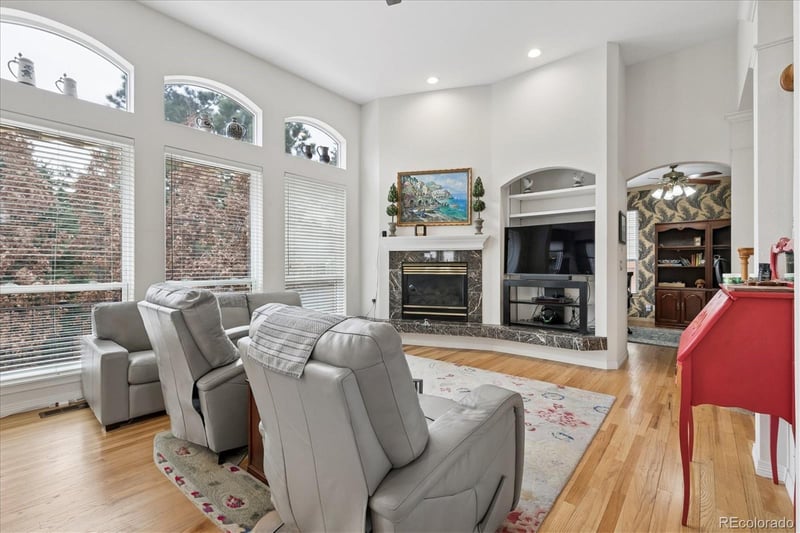 9601 E Caley Cir, Englewood, CO 80111