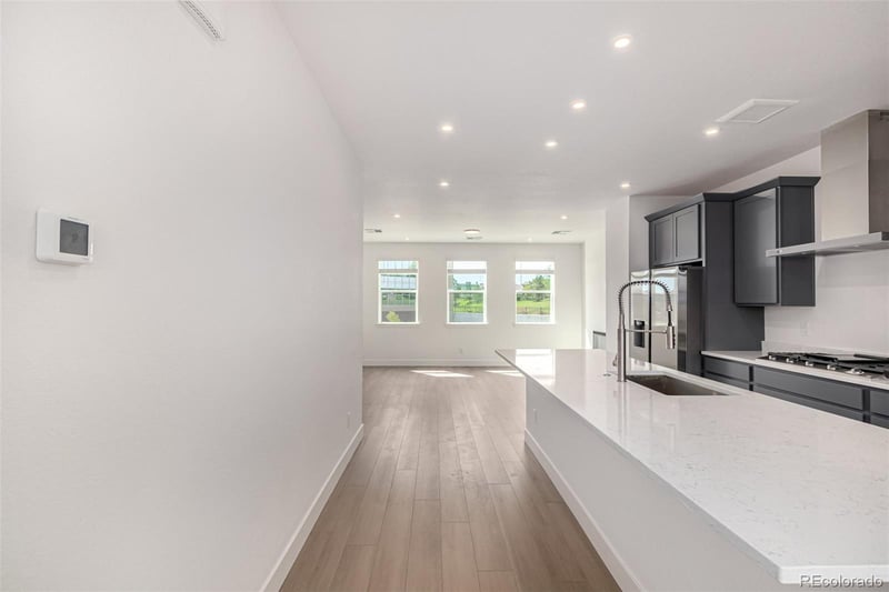 39 Ascent Trl, Englewood, CO 80112