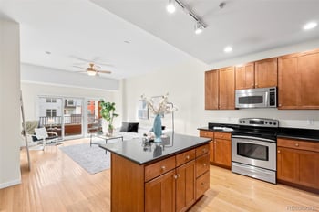 1950 Logan St #513, Denver, CO 80203