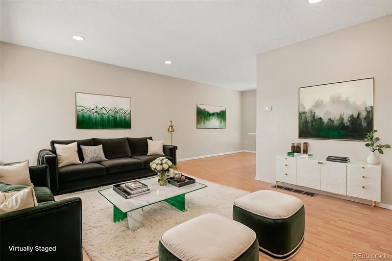 3642 Mobile Way, Aurora, CO 80013