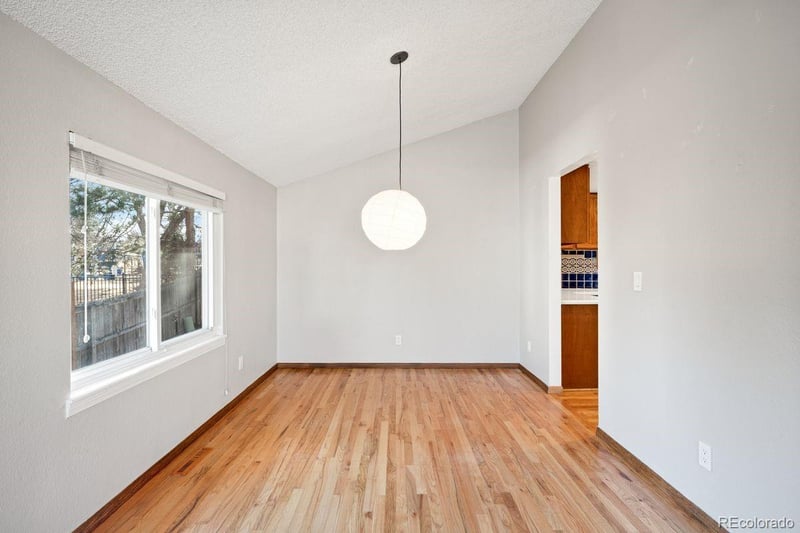 5931 S Lima St, Englewood, CO 80111