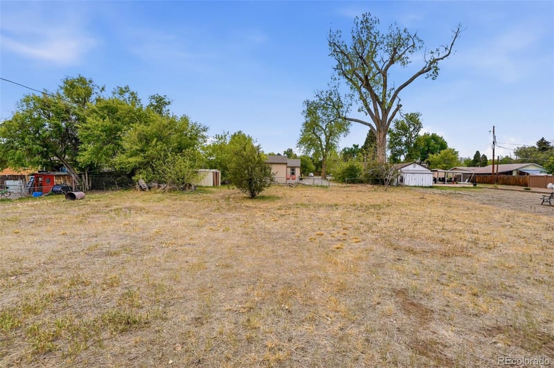 830 Benton St, Lakewood, CO 80214