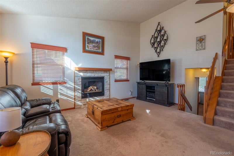 3842 Topsail Dr, Colorado Springs, CO 80918