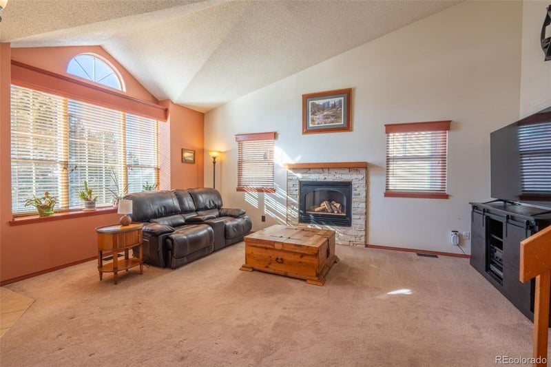 3842 Topsail Dr, Colorado Springs, CO 80918