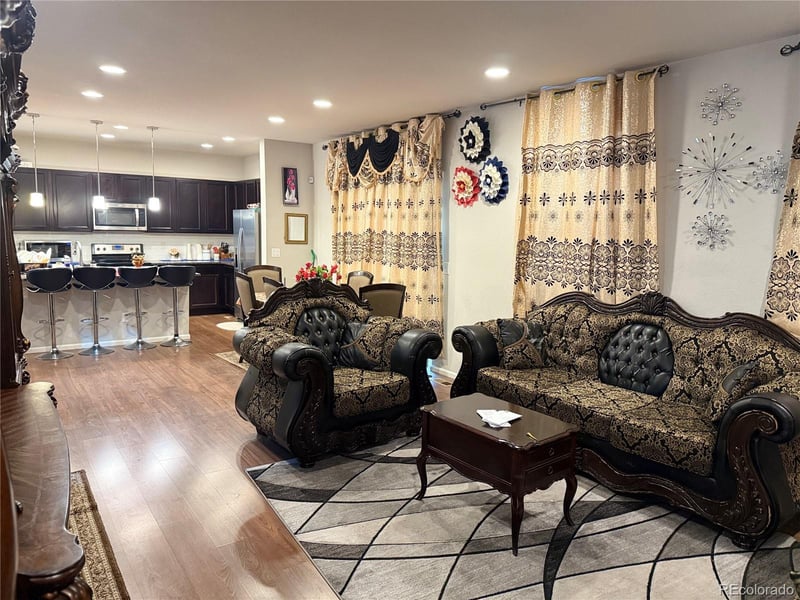 15600 Bolling Dr, Denver, CO 80239