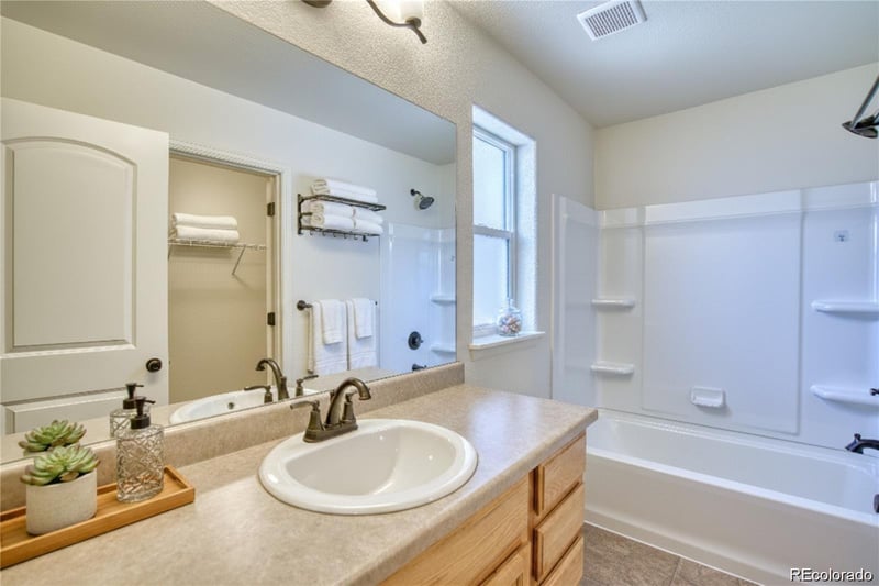 2632 Turquoise St, Loveland, CO 80537