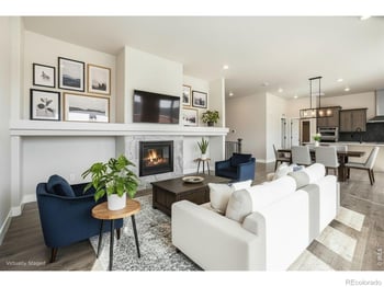 7242 Xenophon Ct, Arvada, CO 80005