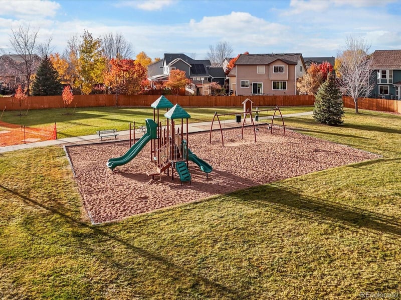 650 Jones Ct, Dacono, CO 80514