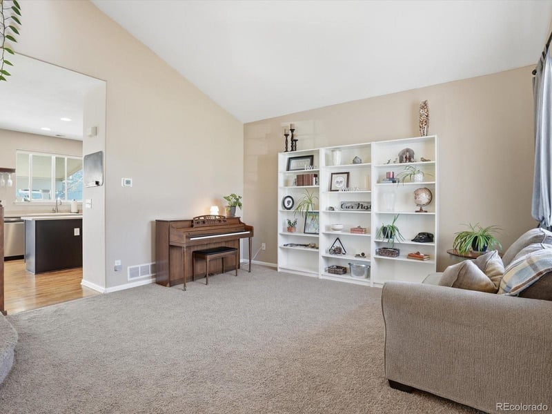 650 Jones Ct, Dacono, CO 80514