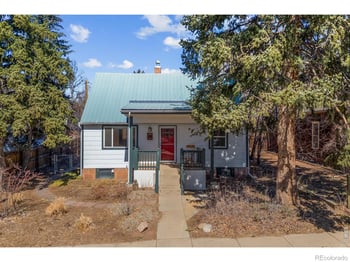 240 Main St, Lyons, CO 80540