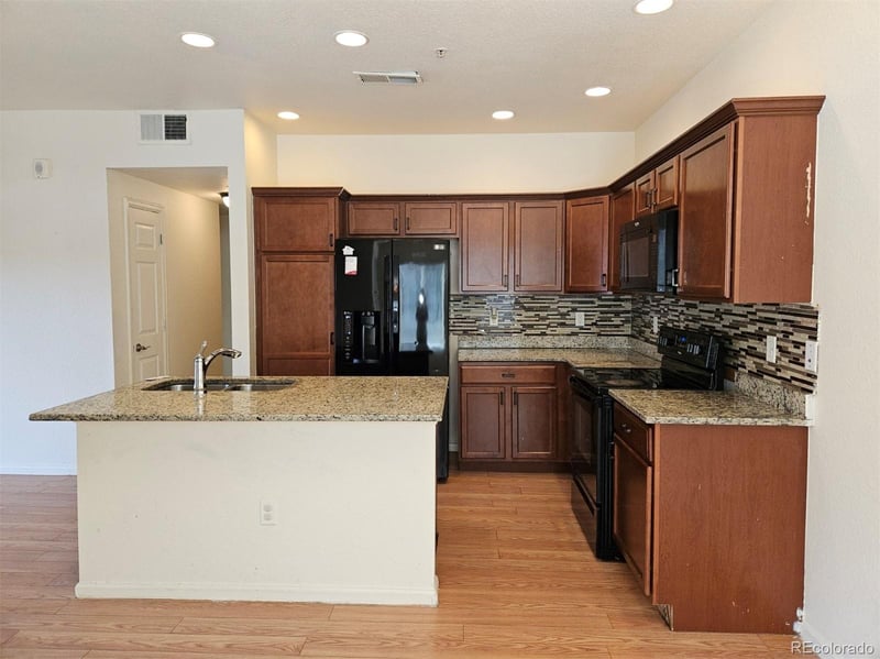 1614 Granby Way #103, Aurora, CO 80011