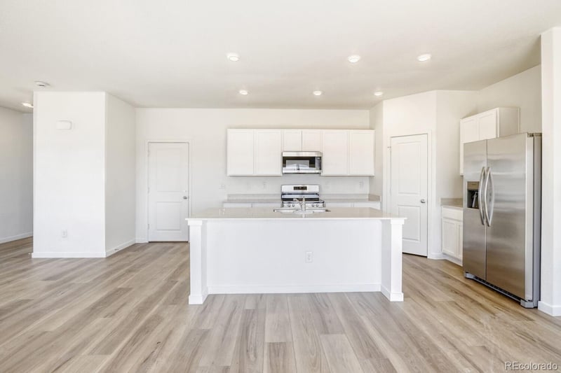 45886 Mill Ave, Bennett, CO 80102