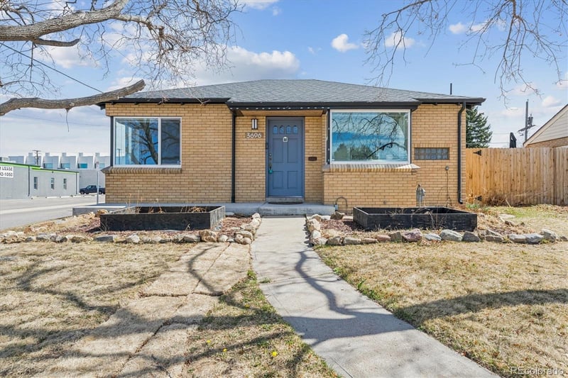 3696 Magnolia St, Denver, CO 80207