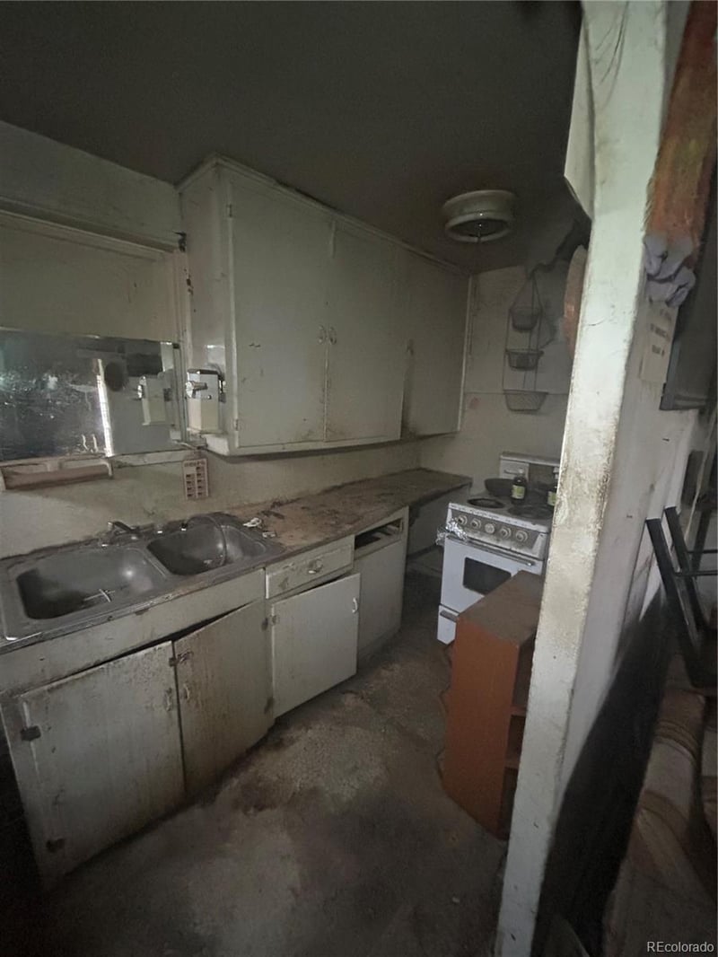 626 Adams Ave, Pueblo, CO 81004