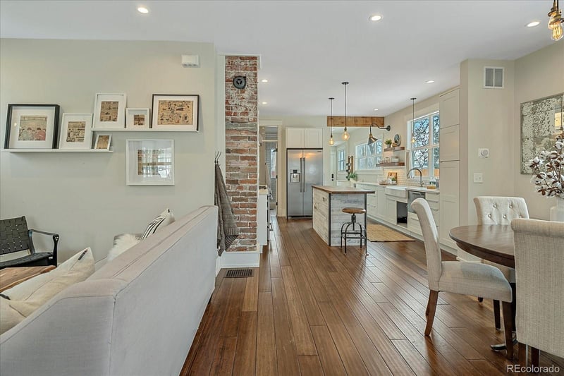 5716 Saulsbury St, Arvada, CO 80002