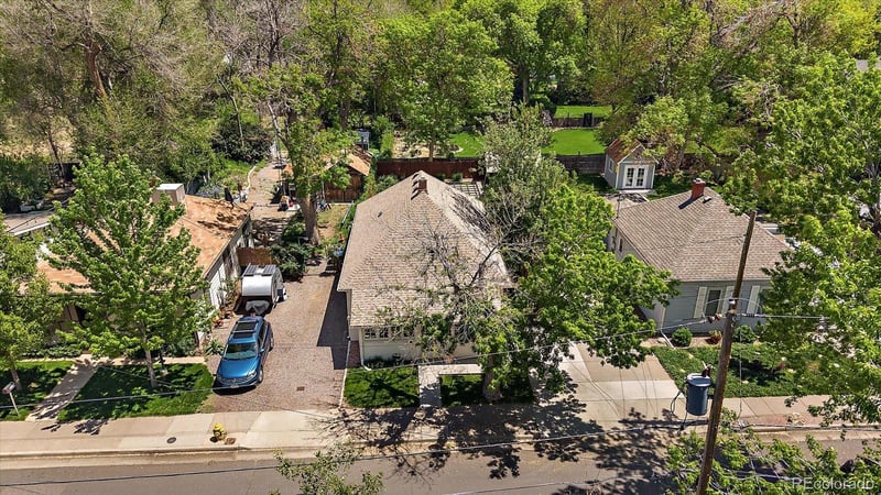 5716 Saulsbury St, Arvada, CO 80002