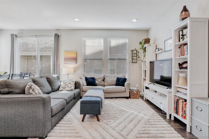 4337 Nepal Ct, Centennial, CO 80015