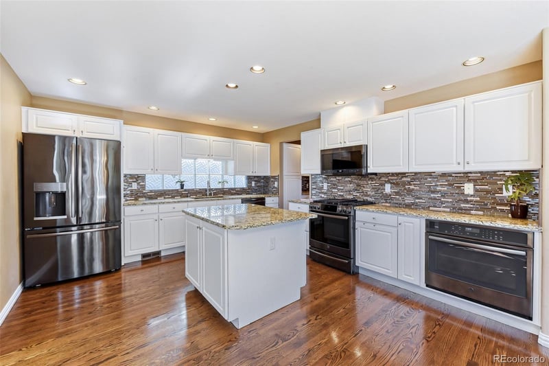 1011 Valentia St #81, Denver, CO 80247