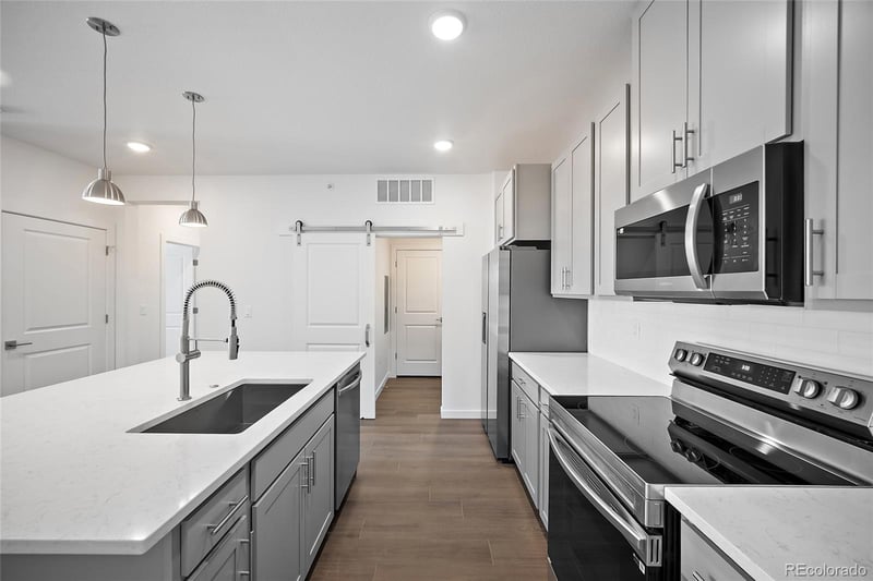 2232 Arikaree Hts #307, Denver, CO 80908