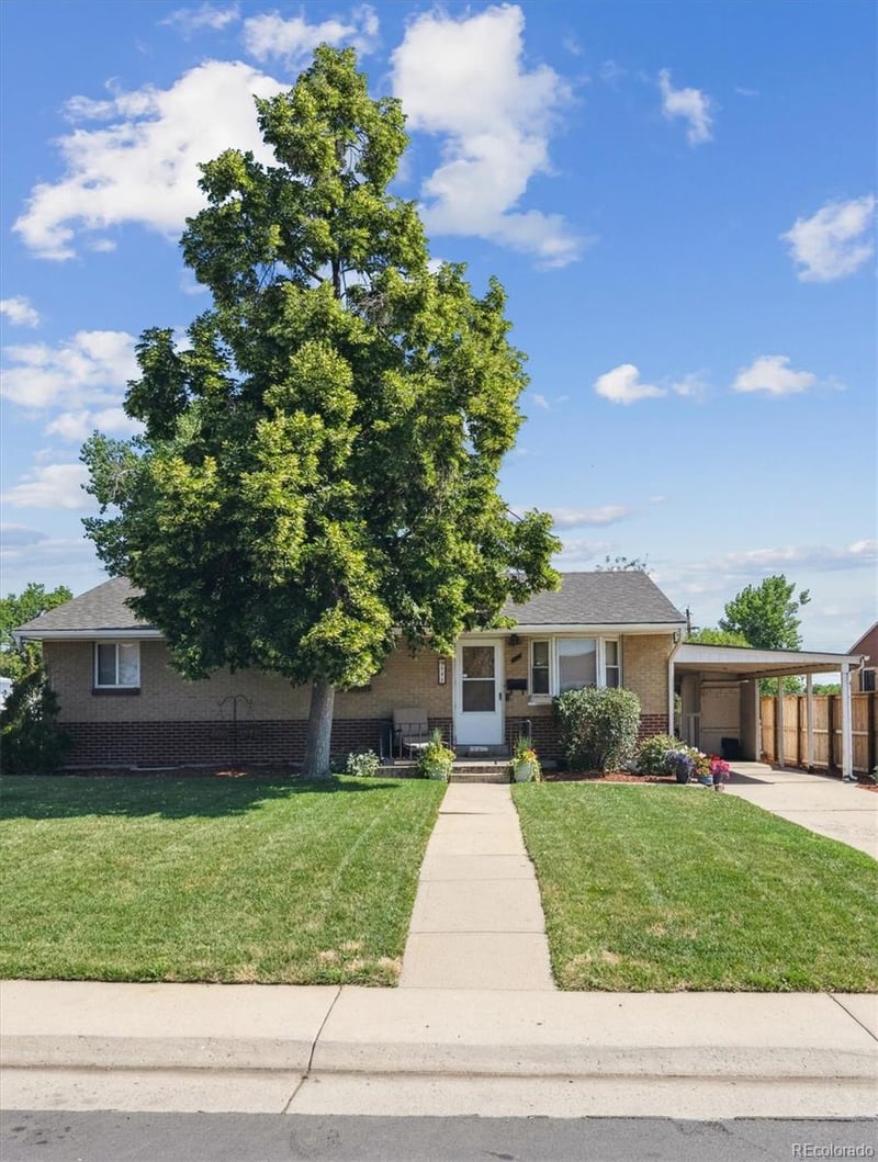 841 Bronco Rd, Denver, CO 80221