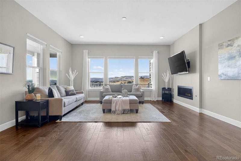 16210 84th Dr, Arvada, CO 80007