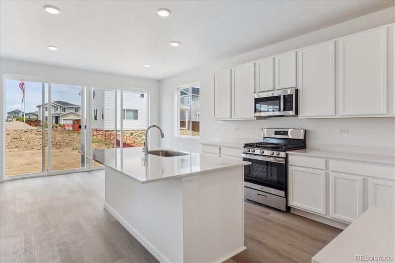 4615 Sugar Beet St, Johnstown, CO 80534