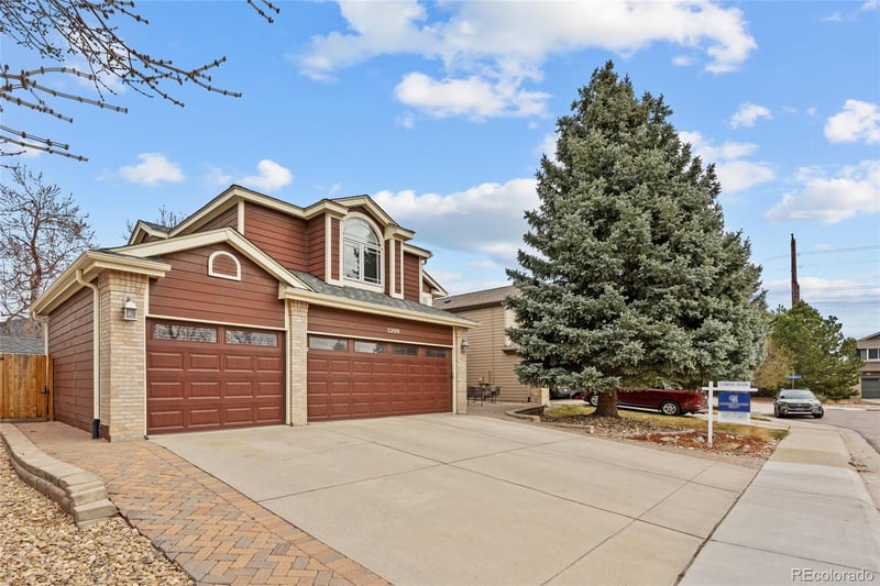 5209 Dakota Ave, Castle Rock, CO 80104