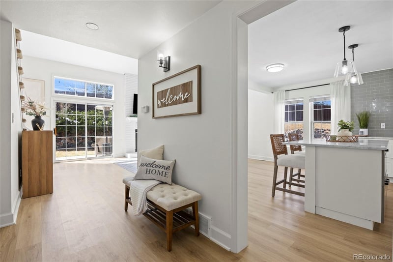 6050 Hinsdale Ct, Centennial, CO 80112