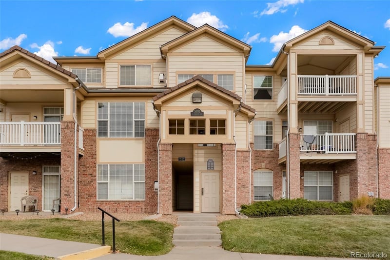 5703 Gibralter Way #103, Aurora, CO 80019