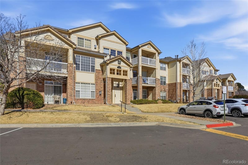 5703 Gibralter Way #103, Aurora, CO 80019